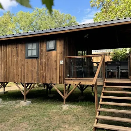 Campingplads Sur Pilotis Avec Terrasse - 7 Pers. - Api-1-52-2217 Saint-Astier (Dordogne)